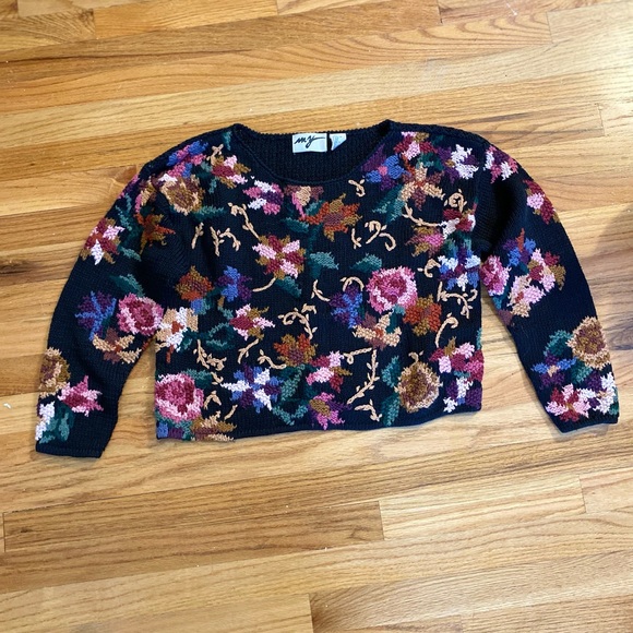 VTG Floral sweater - Picture 12 of 12